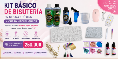 Aprende a Crear Llaveros, Dijes y Aretes con Resina Epóxica desde Cero Descubre el Kit de Bisutería en Resina Epóxica de Espacio 4D, diseñado para principiantes y emprendedores que desean aprender a crear piezas únicas y profesionales desde casa. Incluye materiales completos, resina de alta calidad y acceso a un curso virtual grabado de 15 videos paso a paso, donde aprenderás técnicas de bisutería, encapsulados, uso de moldes, pigmentos y acabados profesionales. Además, recibirás asesoría personalizada en nuestras 5 sedes para acompañarte en todo el proceso de aprendizaje. El Kit de Bisutería incluye: Kit de Bisutería en Resina Epóxica + Curso VirtualResinas Epóxicas Resina Gemelos para Bisutería 500ml Resina UV para acabados 100ml Moldes Molde de Letras Rectas B-02 Molde de Aretes B-76 Molde de Lapicero O-11 Herramientas para llaveros y lapiceros Lampara Led para Resina UV Soplete para burbujas Taza de Medición Accesorios para llaveros y lapiceros 15 llaveros sencillos dorados + 15 cáncamos + 15 argollas 16 Papel hojilla de colores variados 3 Borlas colores variados Pigmentos para bisutería con Resina Epoxica 3 Pigmentos Perlados de 10gr c/u 1 Pigmentos Formas cerámicas 5gr c/u 2 Pigmentos Glitter Bisutería 5gr c/u 2 Tintas alcohol 10ml c/u Con la compra del kit recibes inmediatamente el curso virtual de 3 horas. Escríbenos al 324-6205089 Curso Virtual de Resina Epóxica – 15 Videos Grabados Aprende paso a paso con videos explicativos grabados que puedes ver a tu ritmo: Introducción a la resina epóxica Cómo medir y mezclar correctamente Uso de pigmentos y tintas Técnicas para eliminar burbujas Creación de llaveros personalizados Elaboración de dijes y aretes Uso de moldes de silicona Acabados brillantes profesionales Técnicas de encapsulado Consejos para vender tus creaciones Incluye acceso permanente y soporte personalizado. Asesoría Personalizada en Nuestras 5 Sedes En Espacio 4D no solo compras materiales, también aprendes con acompañamiento profesional. Nuestro equipo te brinda asesoría presencial y virtual para resolver dudas sobre mezclas, pigmentación, acabados y técnicas de instalación. Beneficios del Kit de Resina Epóxica Ideal para emprender desde casa Materiales de alta calidad Fácil de usar para principiantes Curso virtual incluido Resina con filtro UV Piezas brillantes y resistentes Atención y soporte personalizado Compra tu Kit de Bisutería en Resina Epóxica Empieza hoy a crear llaveros, aretes y dijes personalizados con materiales profesionales y capacitación completa. 🌐 www.espacio4d.com kit de bisutería en resina epóxica, curso virtual de resina epóxica, curso de bisutería en resina, kit de resina para principiantes, resina epóxica para llaveros, moldes para resina epóxica, resina UV para bisutería, curso de llaveros en resina, aprender resina epóxica, kit de resina con curso incluido, resina epóxica Colombia, materiales para bisutería en resina